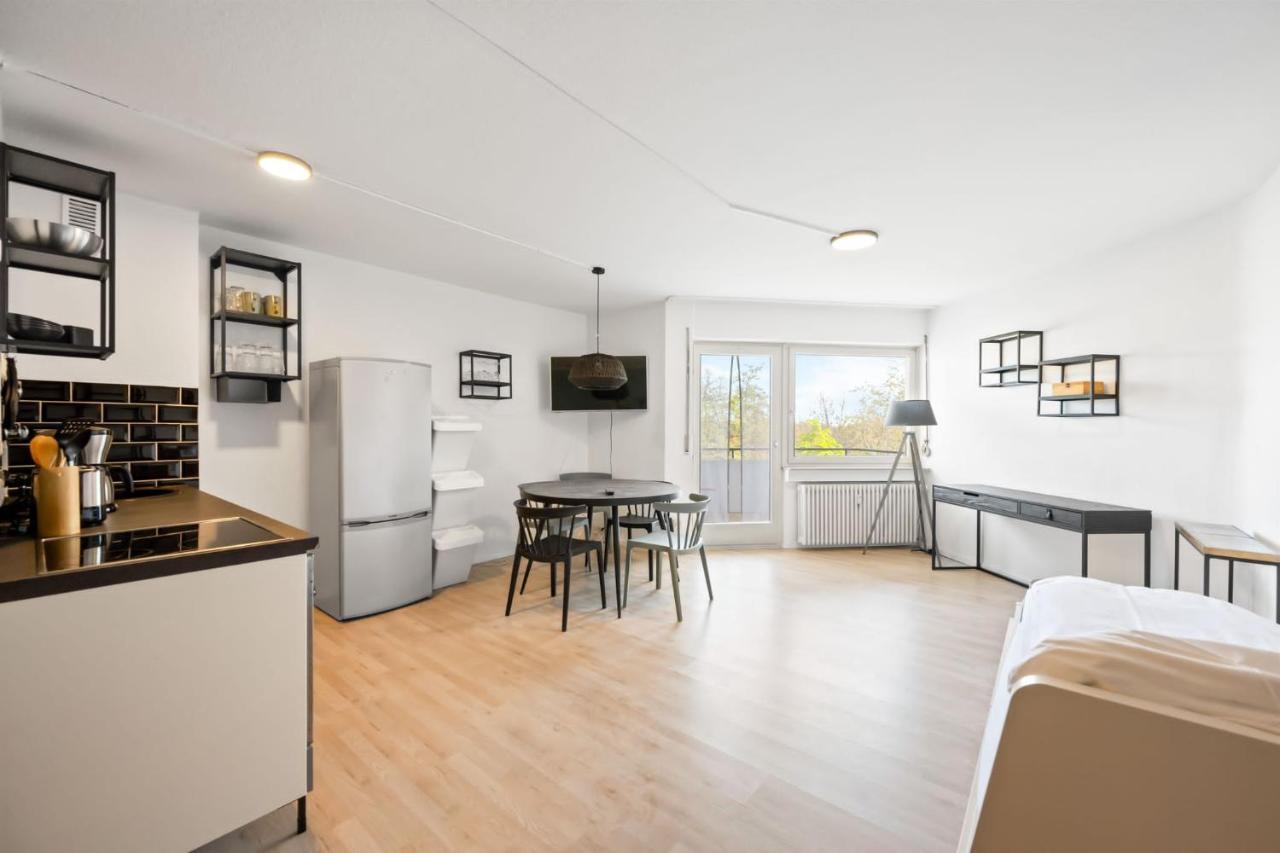 Sali Homes - Fewo Bluehendes Barock Ludwigsburg Kültér fotó